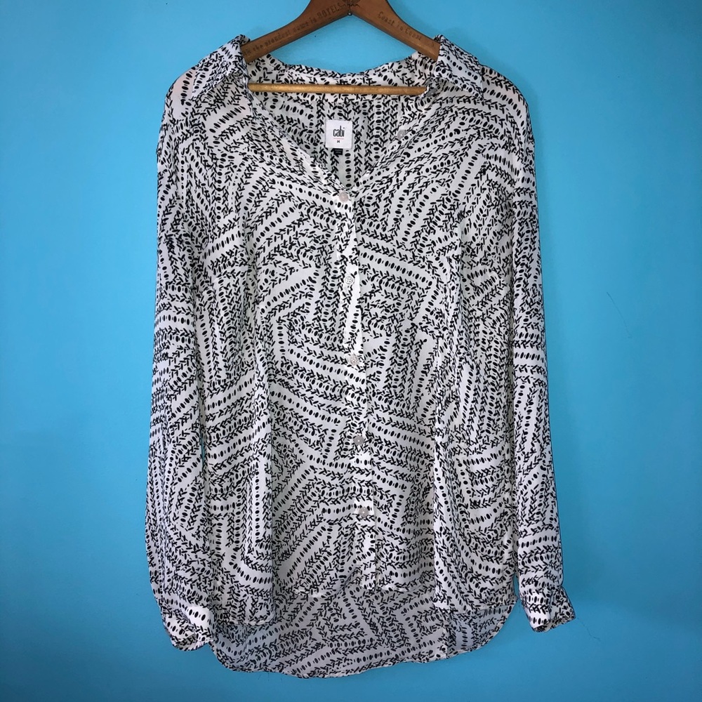 Cabi White Black Pattern Blouse Split Button 3255… - image 4
